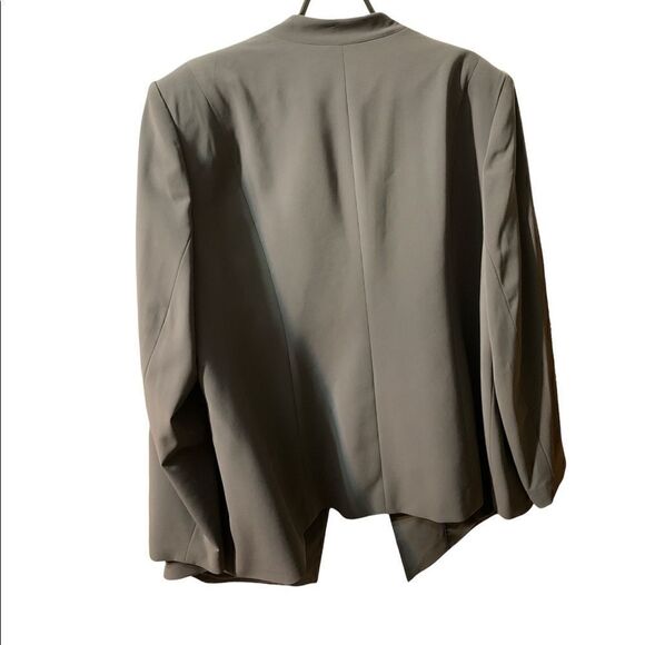 NWOT Lauraplus 14+ Waterfall Blazer - Picture 2 of 10